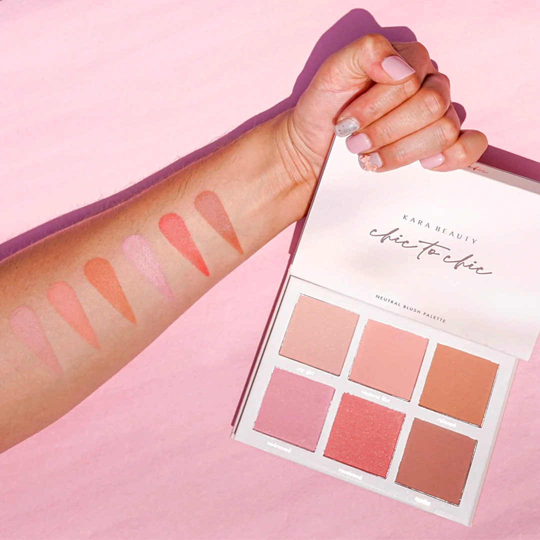 CHIC TO CHIC - BLUSH PALETTE